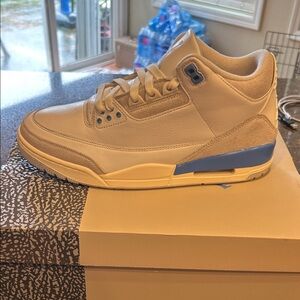 Jordan Light Beige and Blue Men’s Retro Sneaker